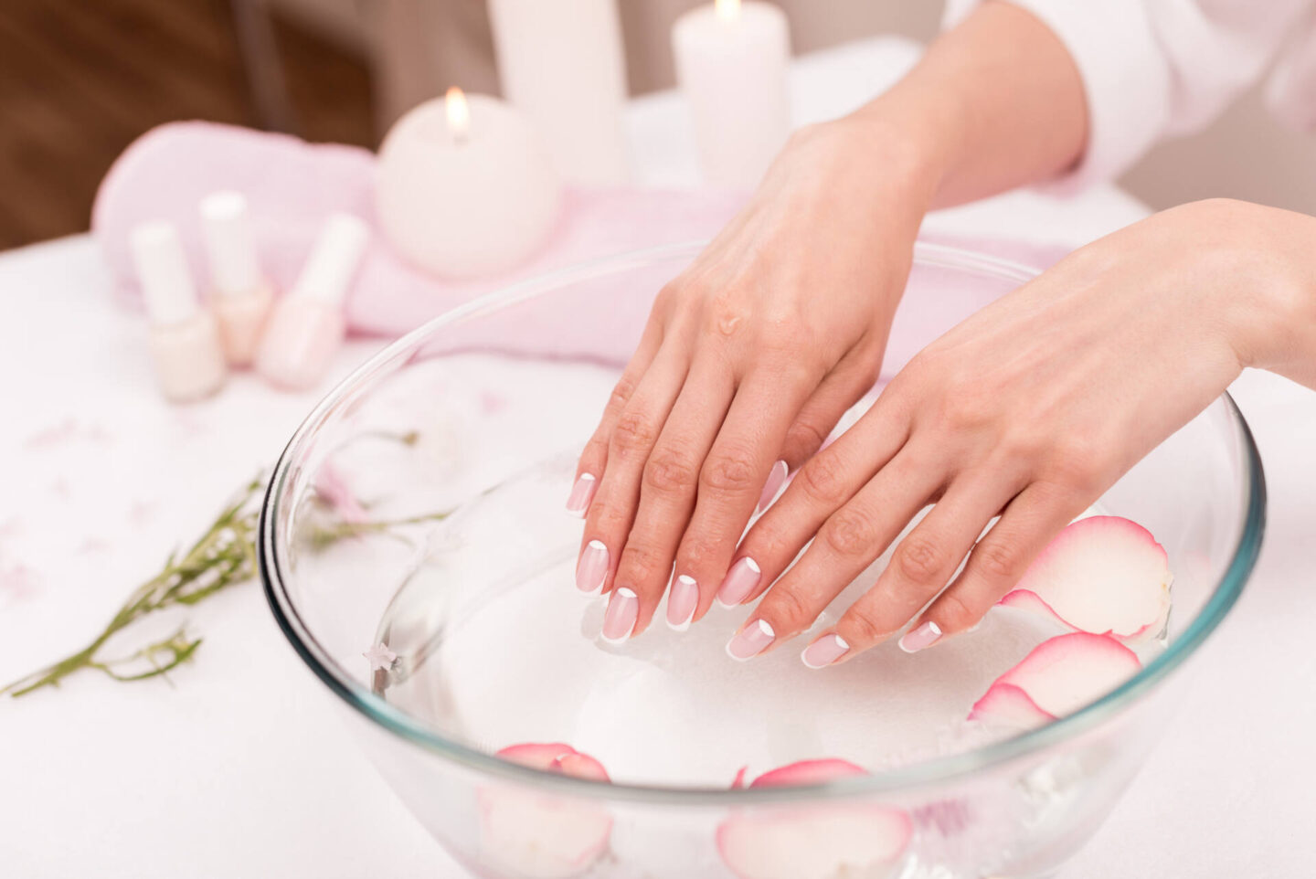 What-Is-A-Spa-Manicure-3-1440x962